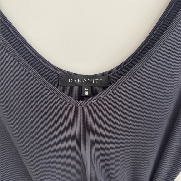 Elegant Grey Dress - Picture 5 of 5